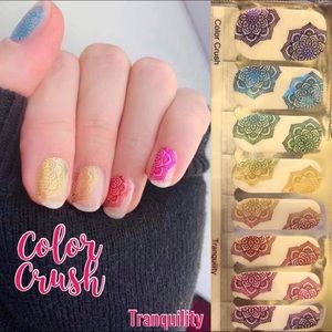 Color Crush Tranquility nail Polish strip